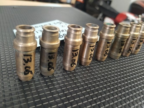 Ducati 860 gts valve guide - ducati,